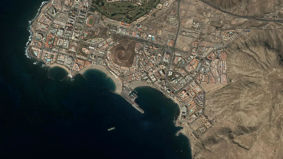 Vista aérea de Los Cristianos, Tenerife